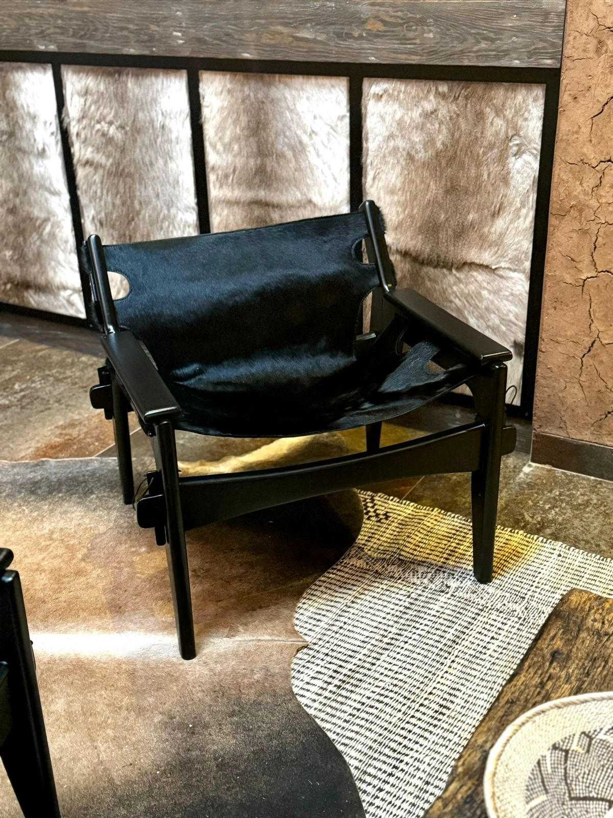 Butaca negra con piel CasaSoyer