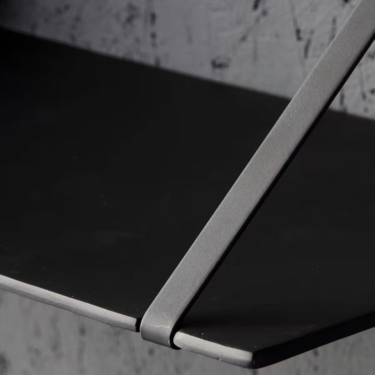 Repisa Lemmy Negro Casa Soyer