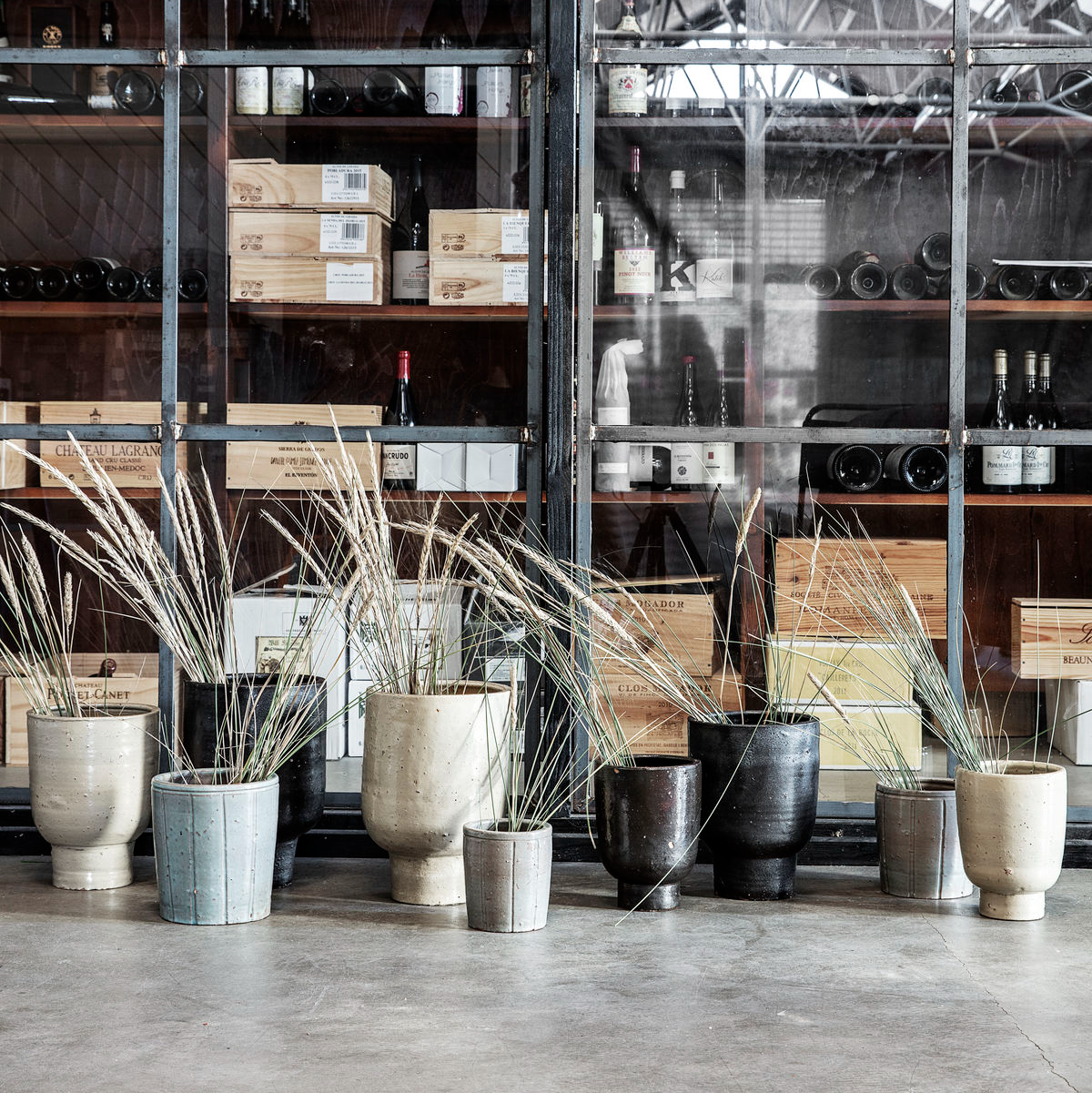 Planter, Artist, Brown CasaSoyer