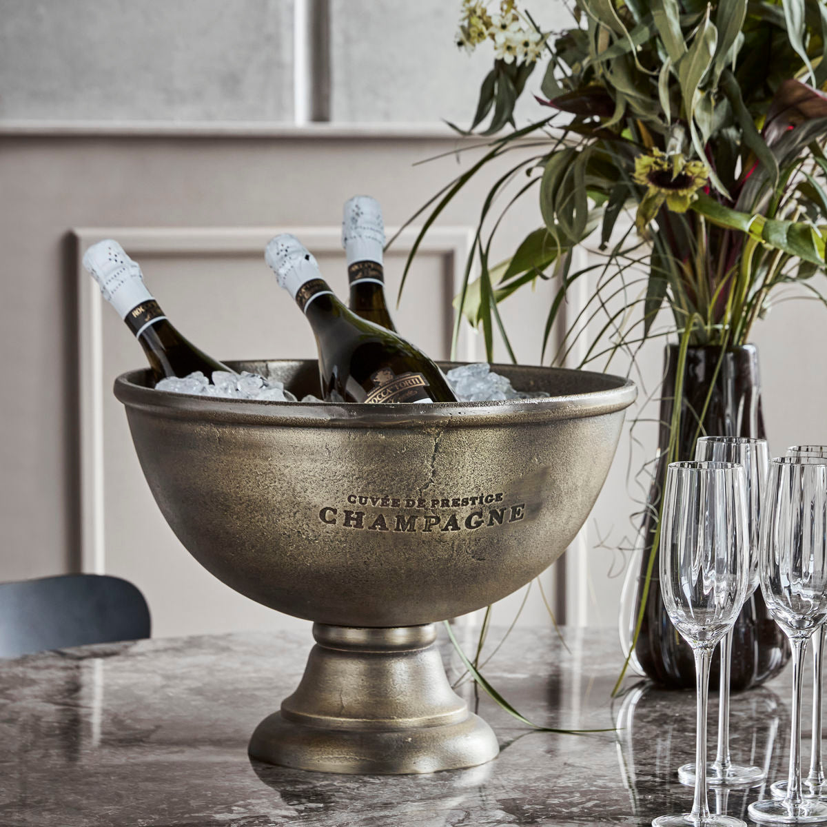 Champagnera Antique