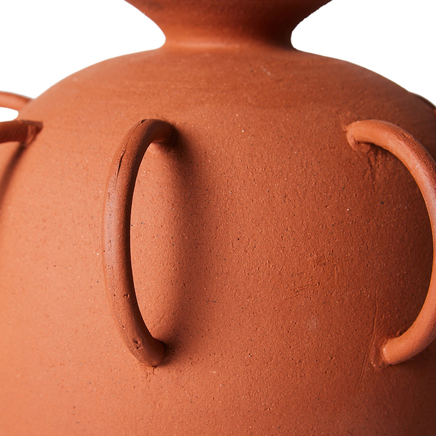 HK OBJECTS: TERRACOTTA VASE WITH HANDLES CasaSoyer