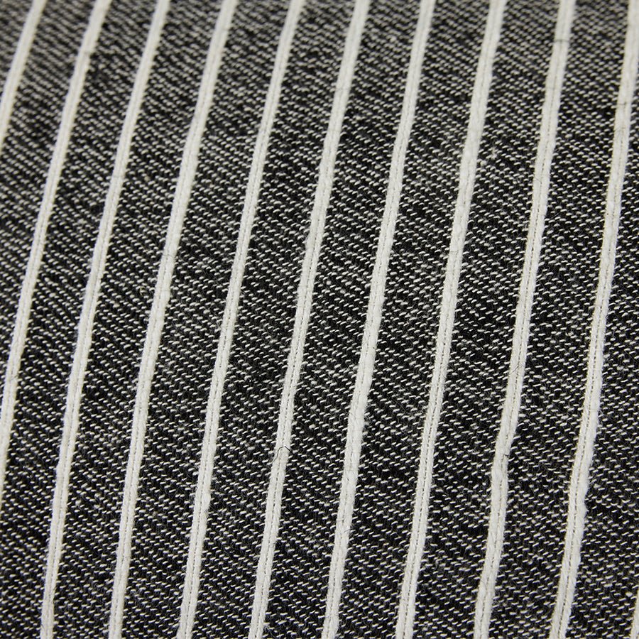 Cojín raya monocromo - CasaSoyer