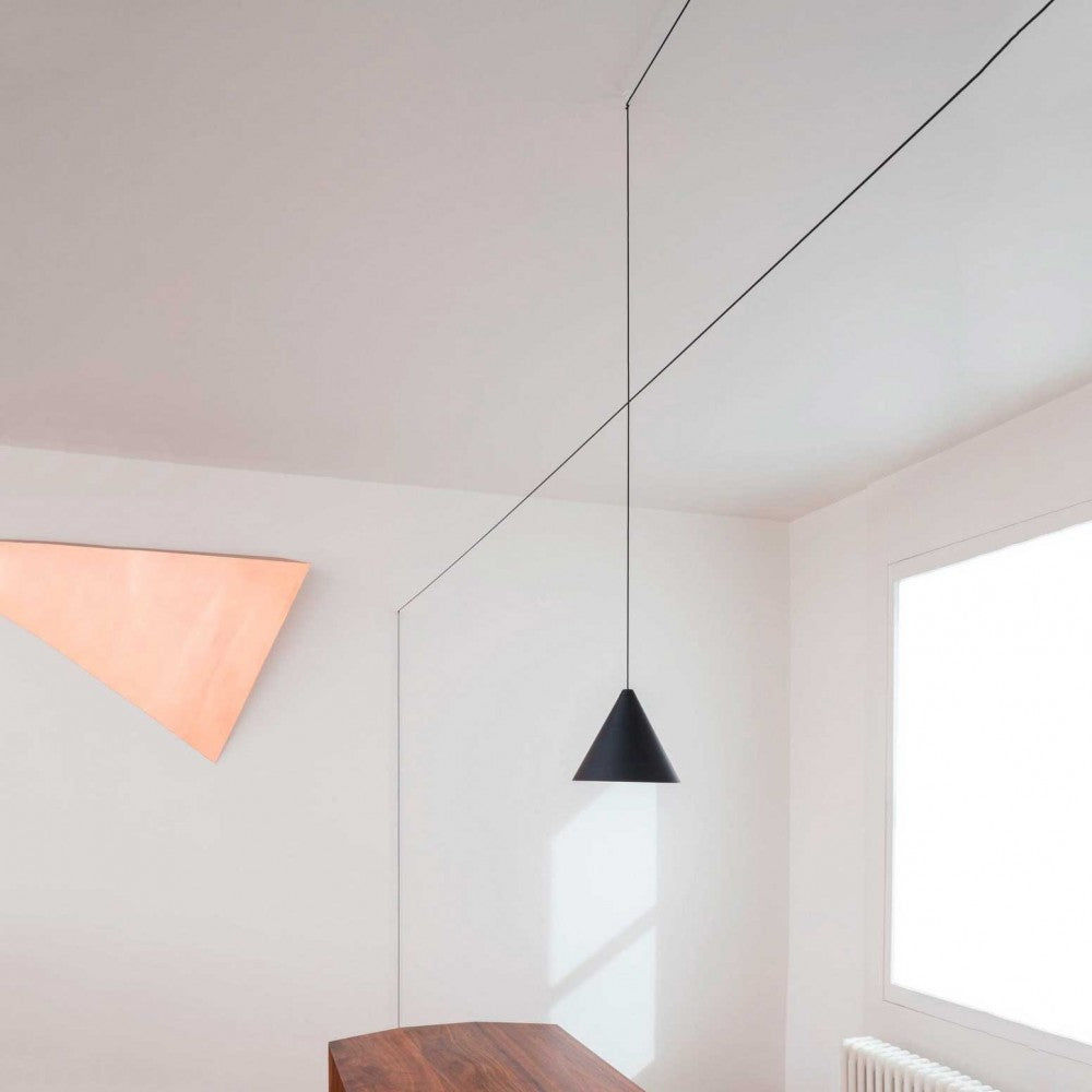 Lámpara String Cono con rosetta Casa Soyer