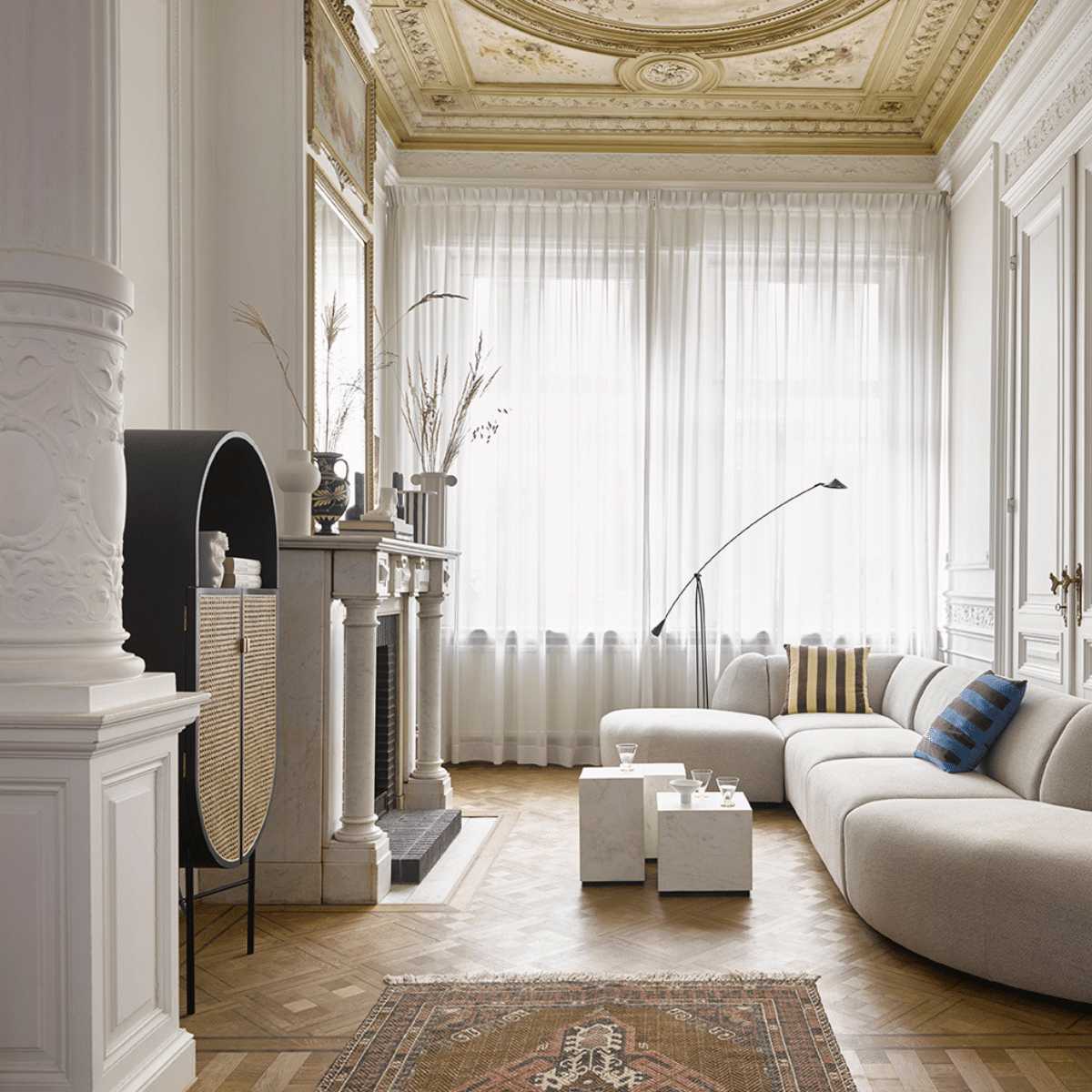 Consola Oval Hk Living