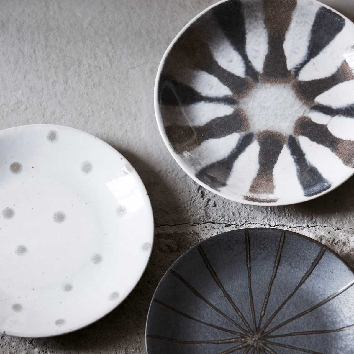 Plato Lunares Beige - CasaSoyer